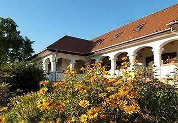 Garden Village Of Somogy 4*